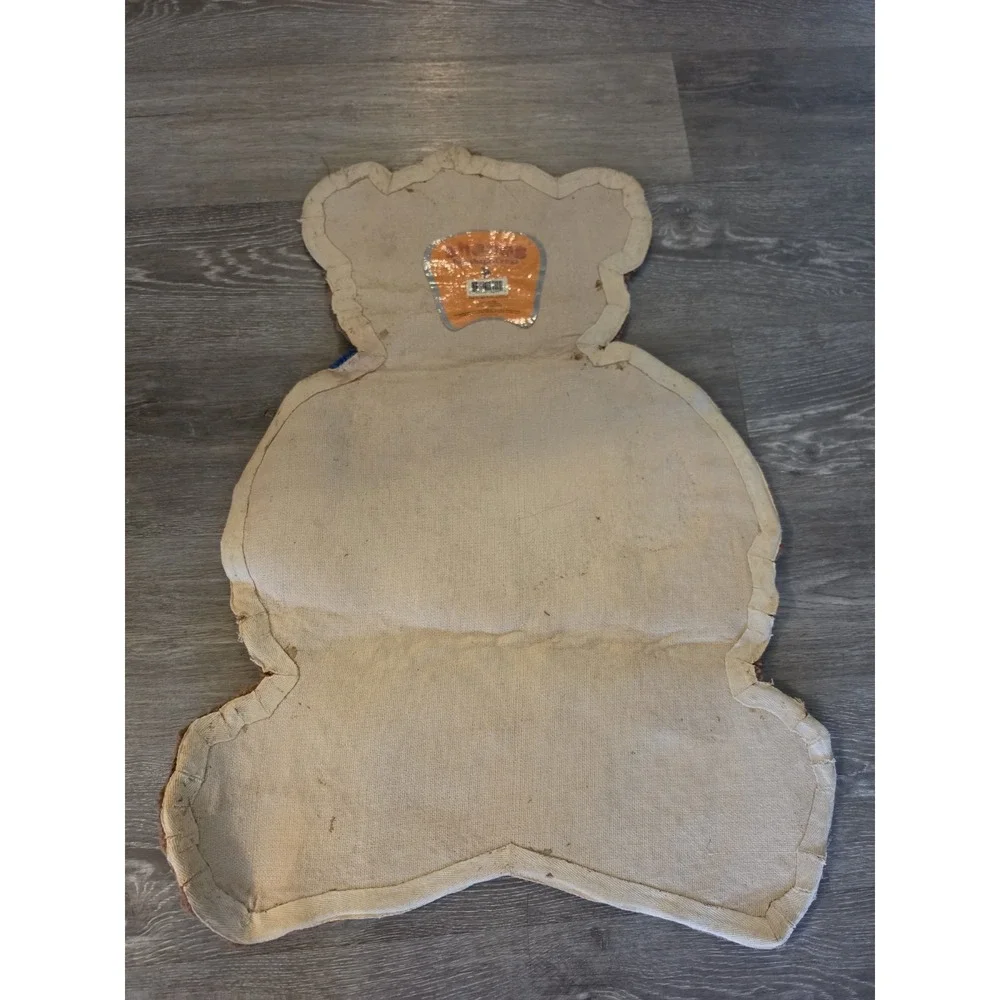 Bear Shaped Area Rug vtg Playroom rug nursery rug still new ! vtg rug